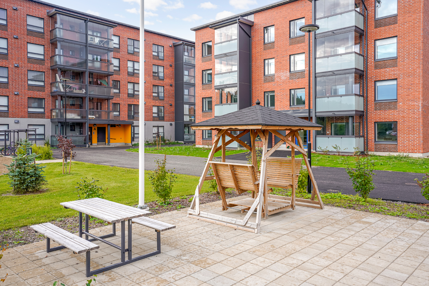 Asumisoikeus, Tulliportinkatu 7b ja c, 80130 Joensuu