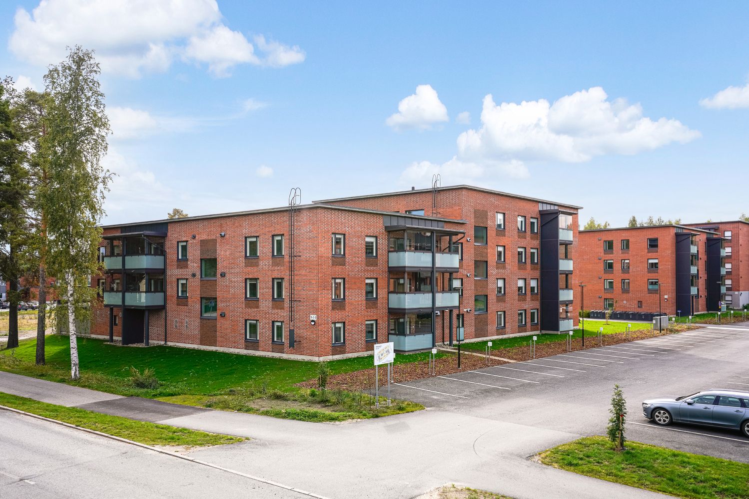 Asumisoikeusasunnot, Tulliportinkatu 7c, Tulliportinkatu 7b, Otsola ...