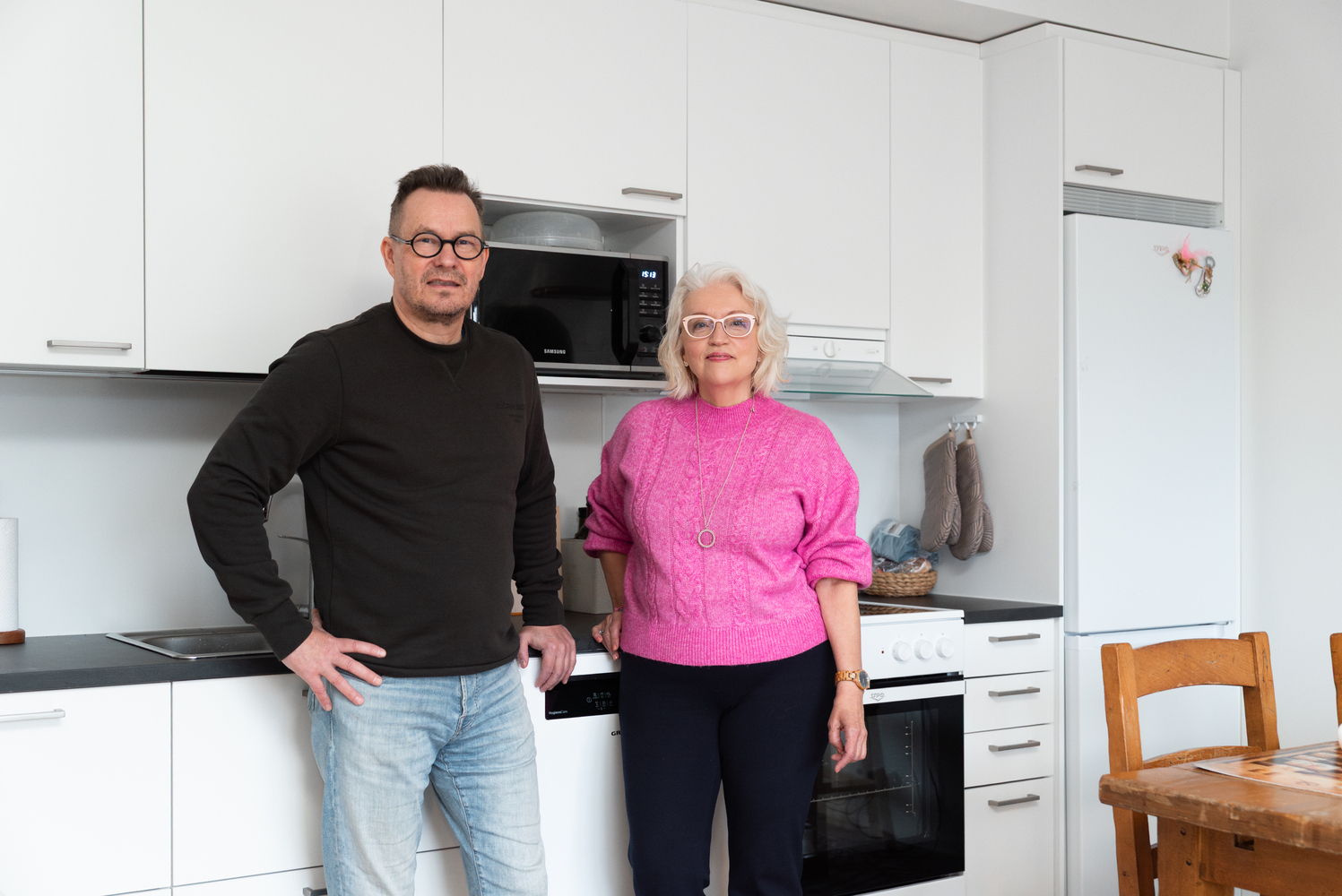 “On tämä niin huoletonta asumista” – Anne ja Petri nauttivat ASO-elämästään Vaajakosken Urheilutiellä